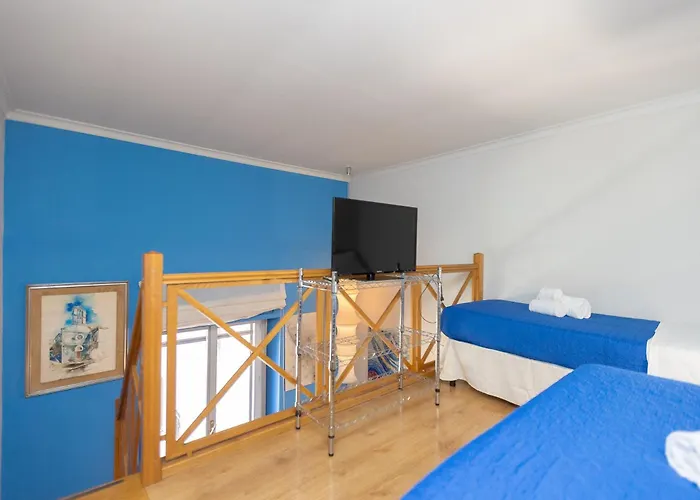 Colosseum Bright Two Bedroom Apartment Rom