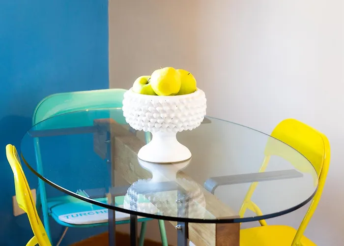 Colosseum Bright Two Bedroom Apartment